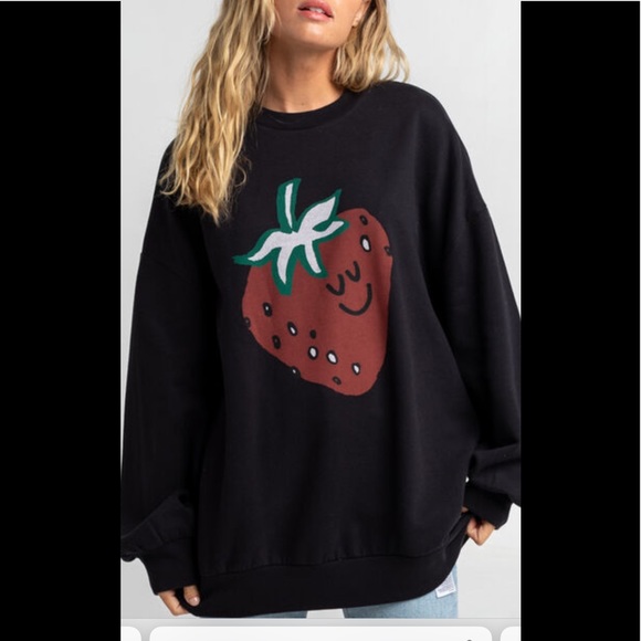 Levis Oversized Strawberry Sweatshirt 